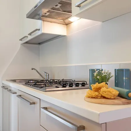 Apartament Pool View With Private Enclosed Garden Bibione