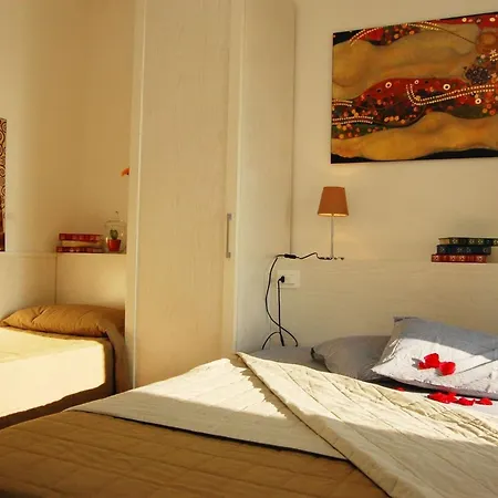 Pool View With Private Enclosed Garden Lejlighed Bibione