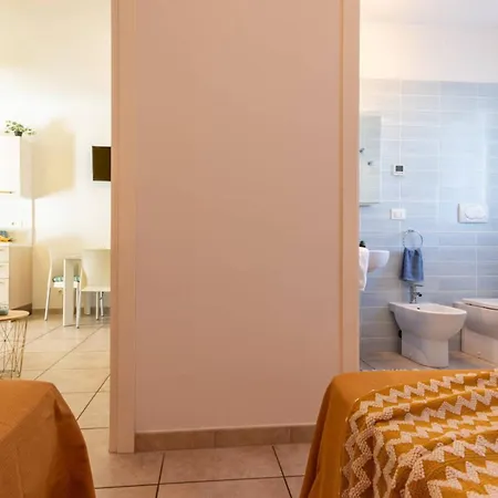 Διαμέρισμα Well Equipped With Pool And Solarium *