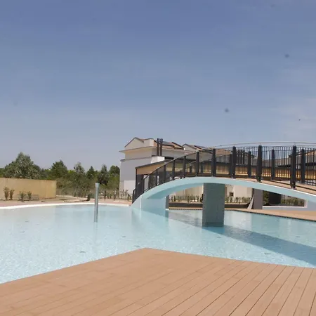 Well Equipped With Pool And Solarium Διαμέρισμα *