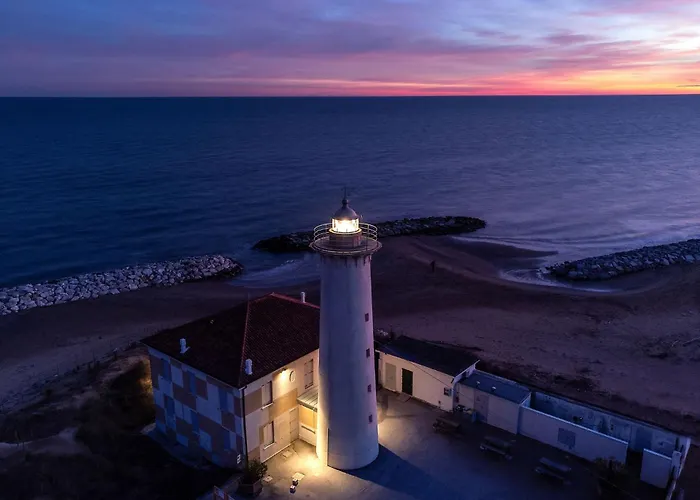 Pool View With Private Enclosed Garden Apartmán Bibione