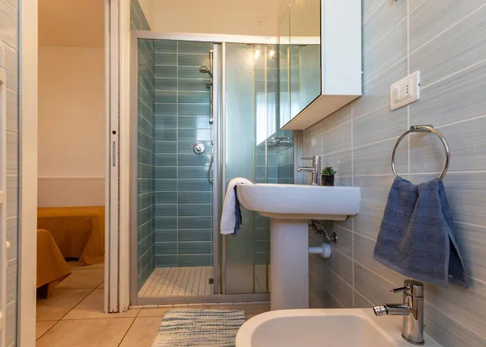 Апартаменти Pool View With Private Enclosed Garden *